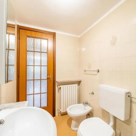 Appartamento Tondo-1 By Interhome