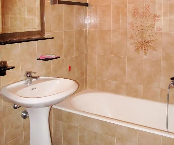 דירה Tondo-1 By Interhome *